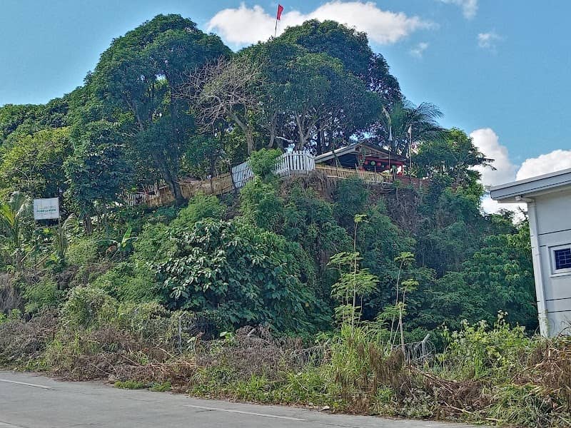 Carmona hill - Image 1