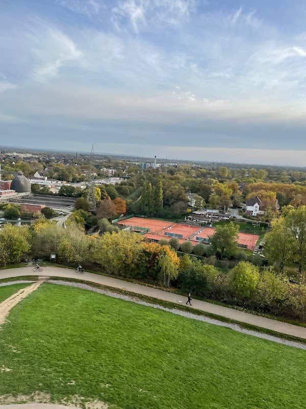 Angerhausener Park - Image 1