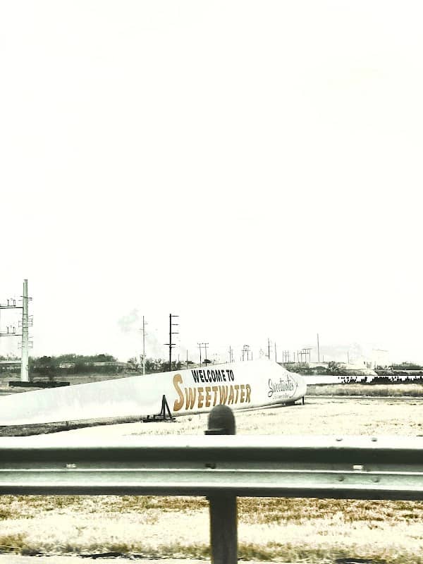 Welcome to Sweetwater Sign - Image 1