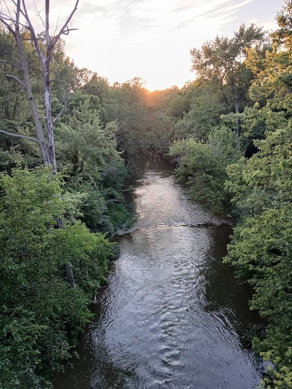 Nickel Plate Trail Parking - Image 1