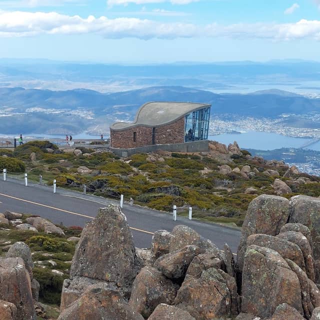 Pinnacle Observation Shelter and Boardwalk - Image 1