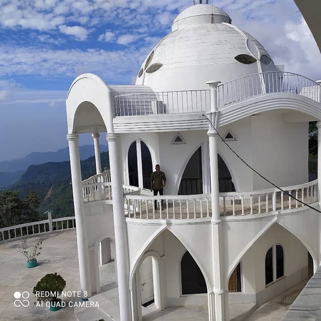 KV Paradise - Image 1