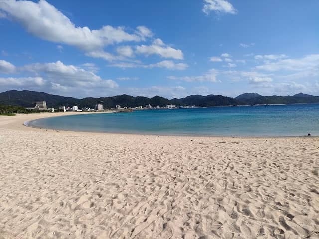 21 Seikinomori Beach - Image 2