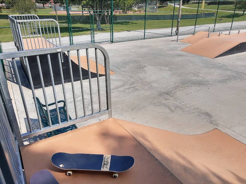 Skatepark McMinnville Tn civic center - Image 2