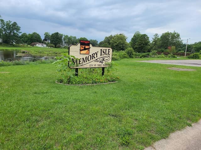 Memory Isle Park - Image 2