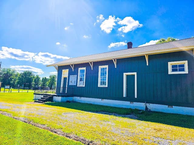 Stonefort Depot Museums - Image 2