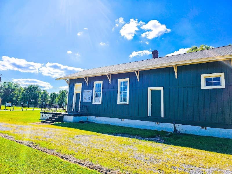 Stonefort Depot Museums - Image 2