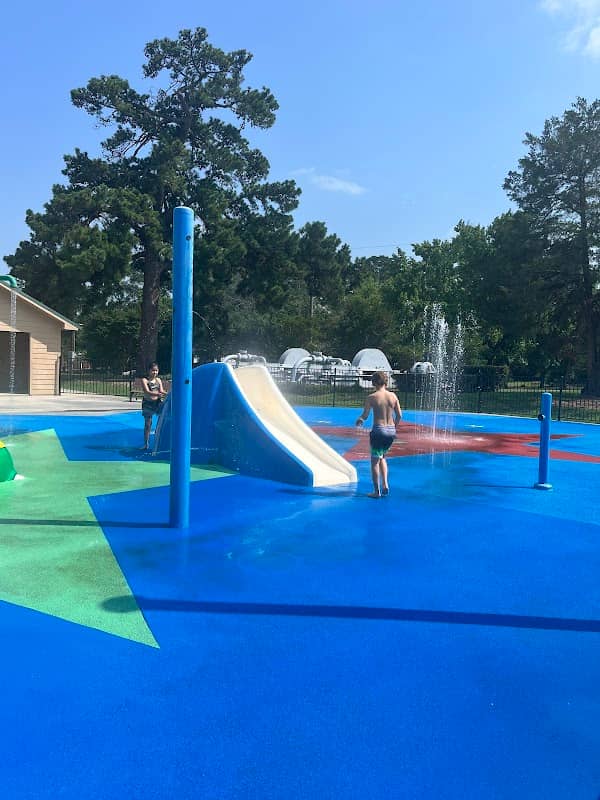Lazy Splash Ranch - Image 2