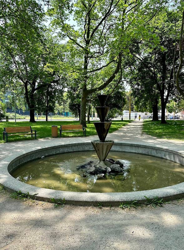 Fontána na Drevnom Trhu - Image 1