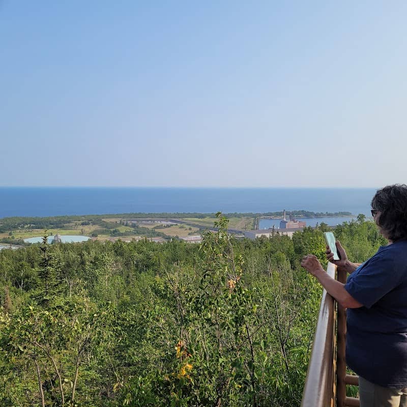 Northshore Scenic Lookout - Image 1