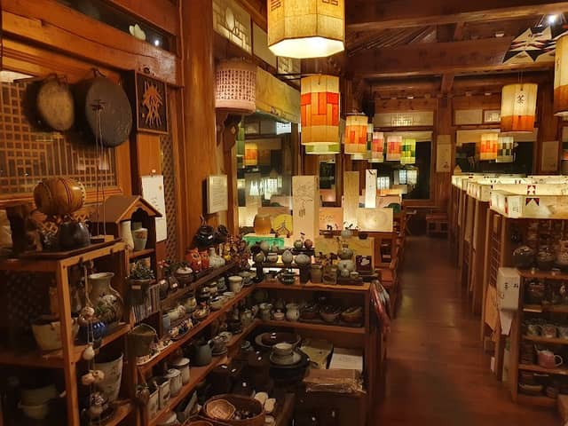 100 Years Tea House - Image 1