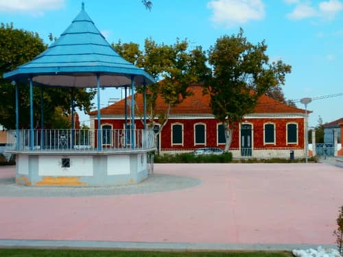 Park 25 de Abril - Image 2