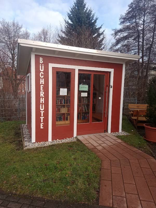 Bücherhütte - Image 1