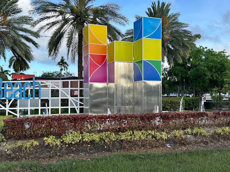 Hallandale Beach Sign - Image 1