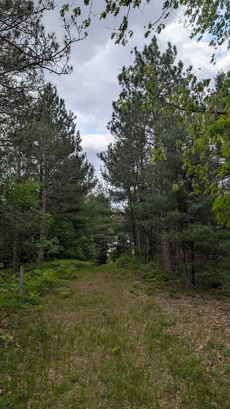Wrights Lake Trailhead - Image 1