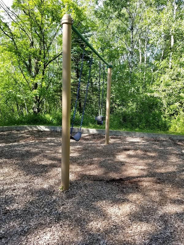 Parkwood Park - Image 2