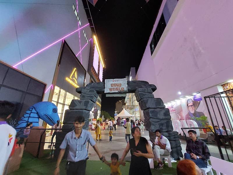 Ahmedabad One Dinosaur and Fossil Park - Image 2