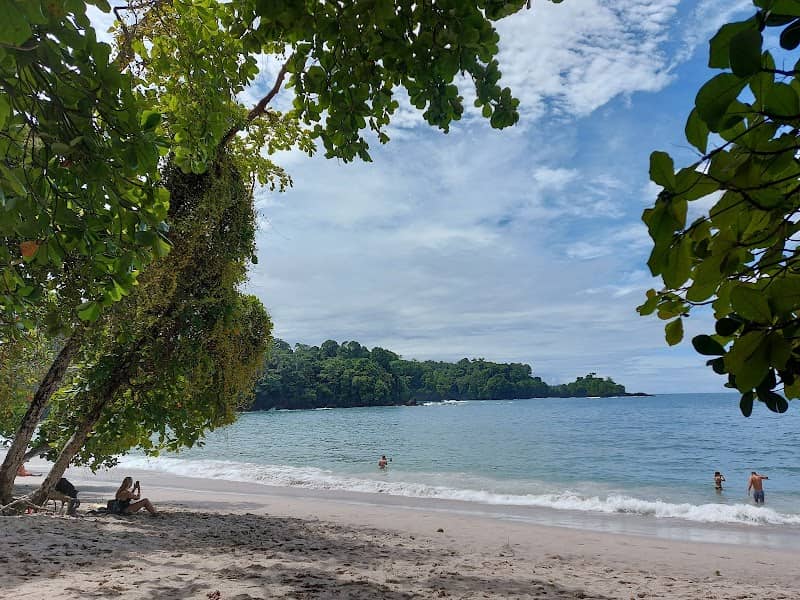 Manuel Antonio Nature Reserve & Wildlife Refuge - Image 2