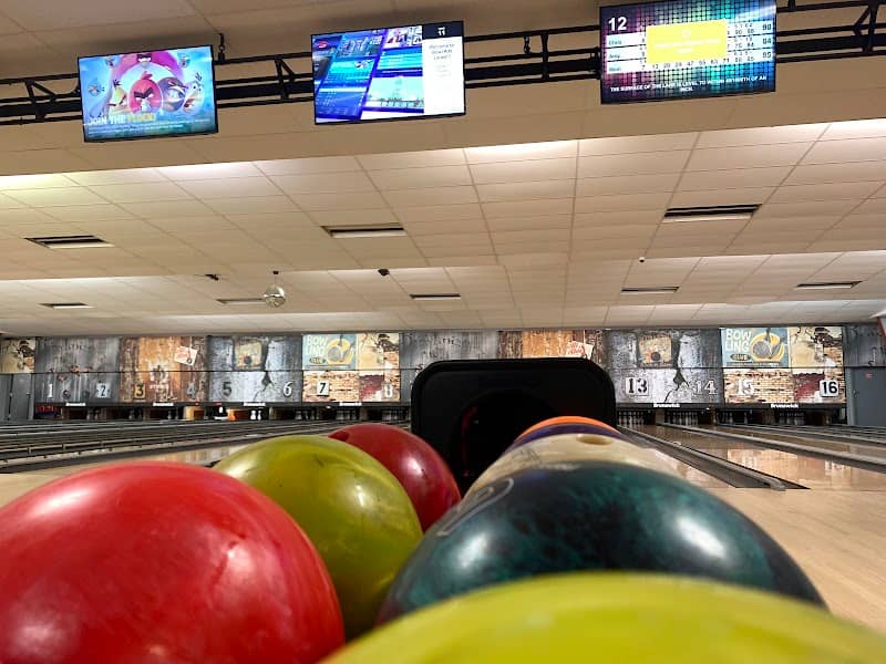Bowl Rite Lanes - Image 1