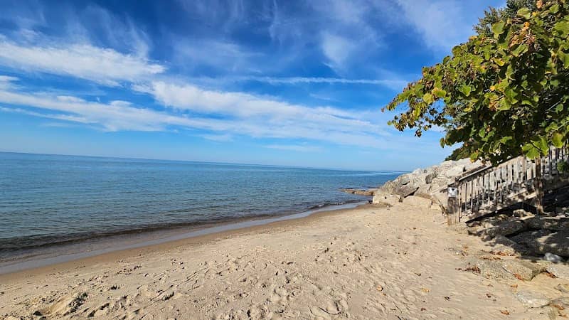 Pier Road Public Beach - Image 2