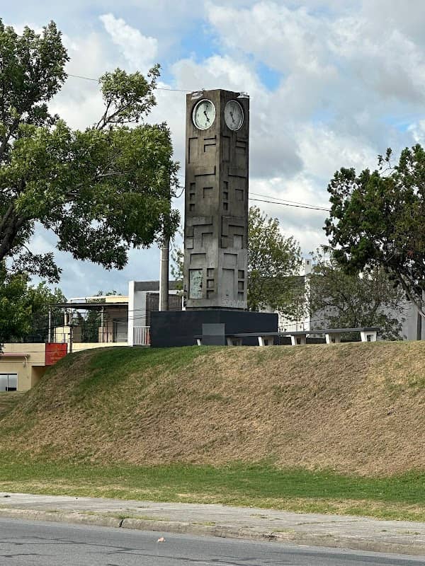 Reloj Colonia - Image 1
