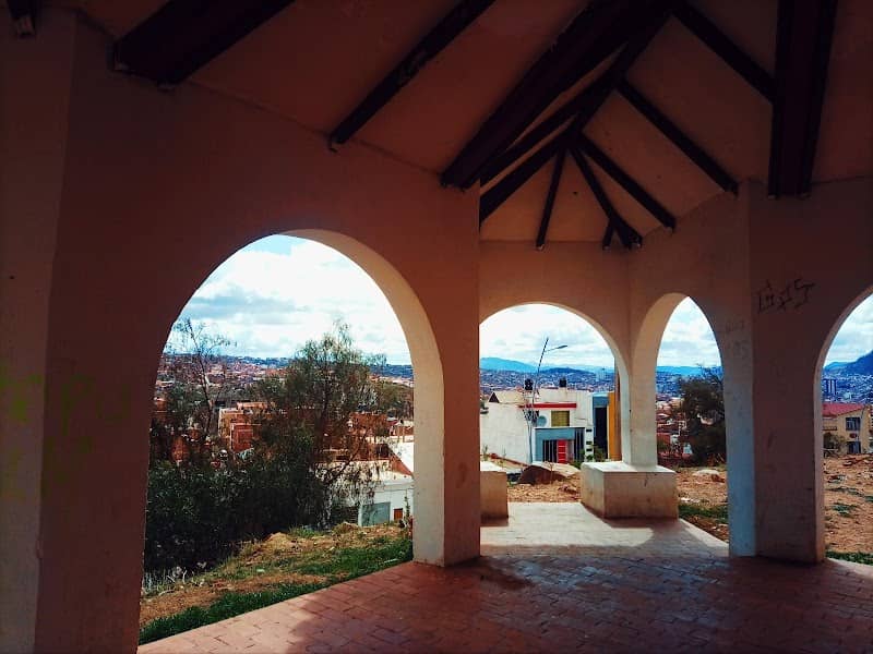Mirador Av. Juana Azurduy - Image 1