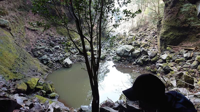Kurosaka Falls - Image 2