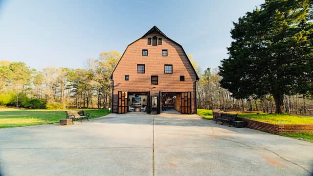 The Newtonville Barn - Image 2
