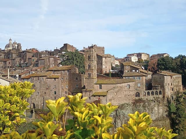 Ronciglione - Image 1
