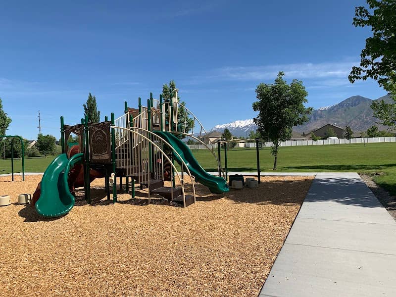 Kelvin Grove Park - Image 1