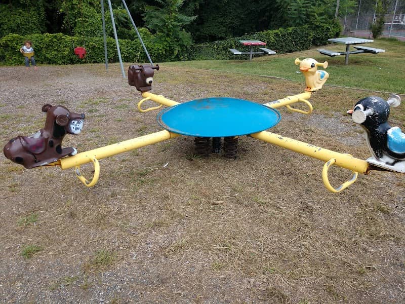 Eastland Park - Image 1