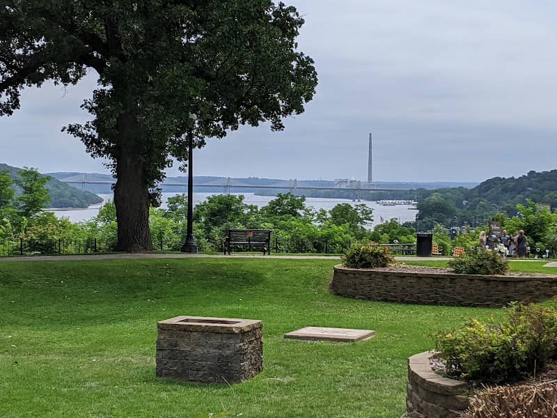 Pioneer Park - Image 3