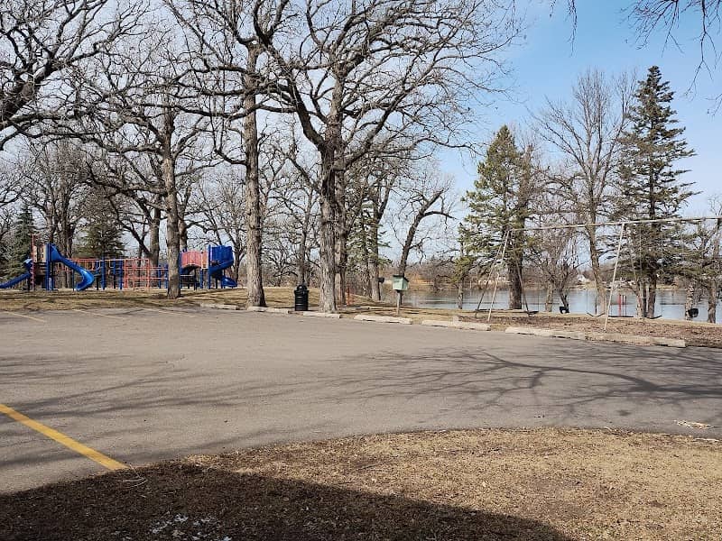 Robinson Park - Image 1