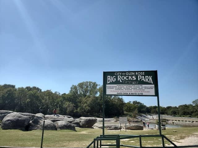 Big Rocks Park - Image 1
