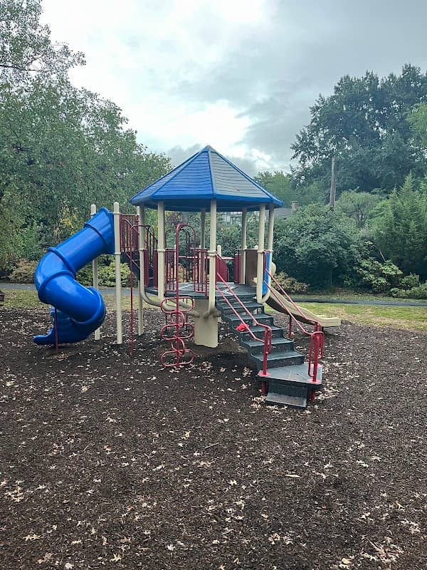 Lewis Park - Image 3