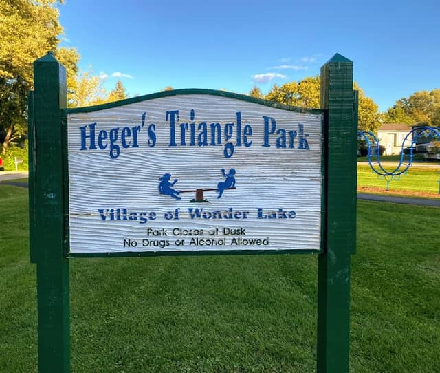 Heger's Triangle Park - Image 2