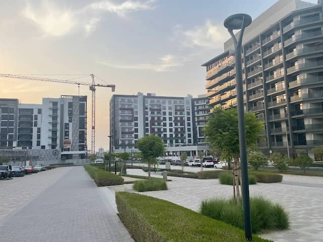 Public park - Image 2