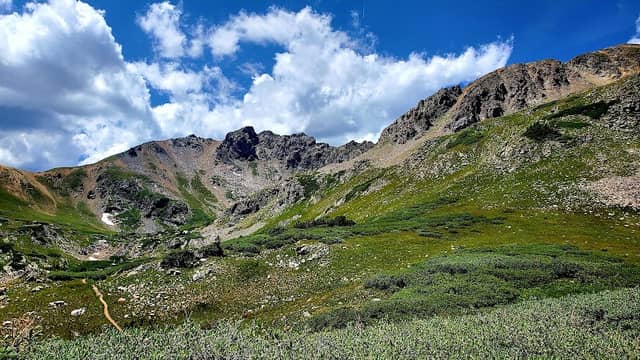 Herman Gulch Trailhead - Image 2