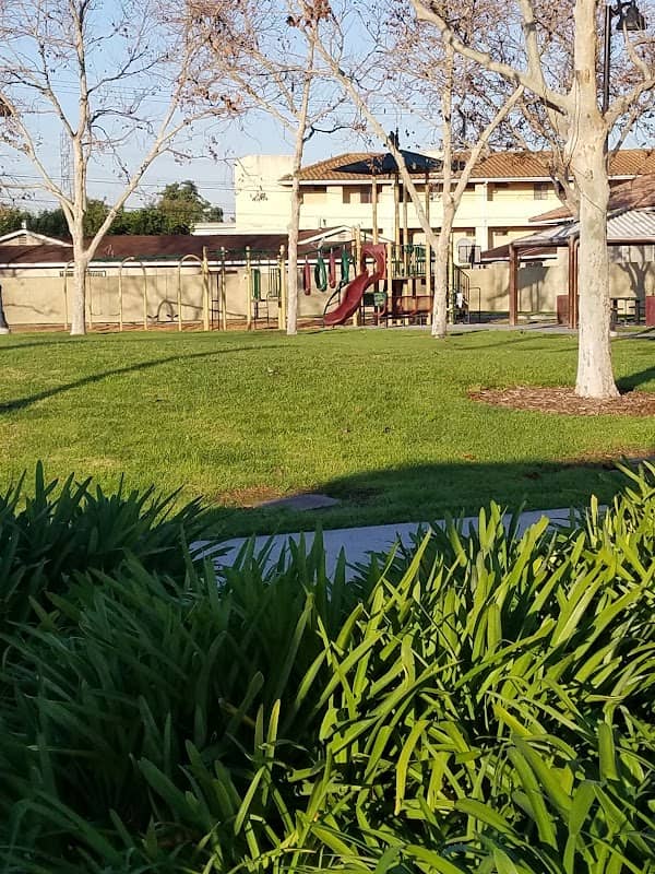 Garfield Park - Image 1