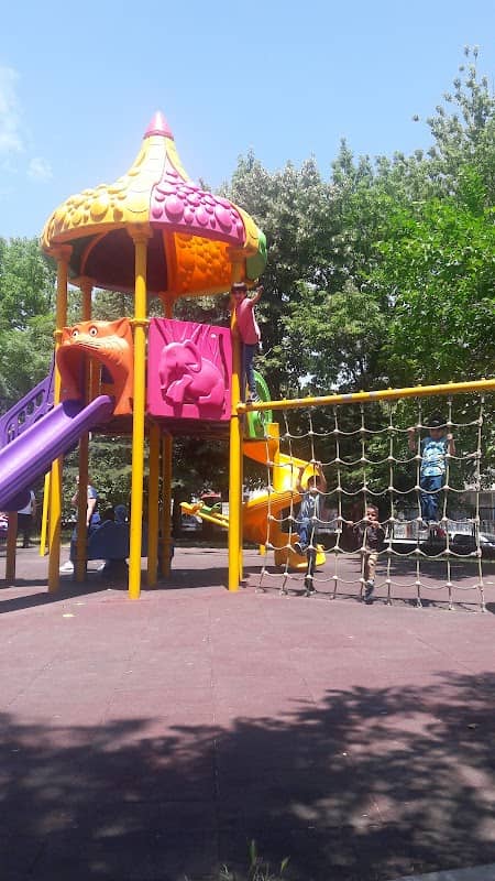 Atatürk Parkı - Image 1