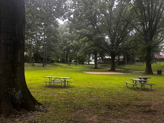 Mary Ann Carter Park - Image 2