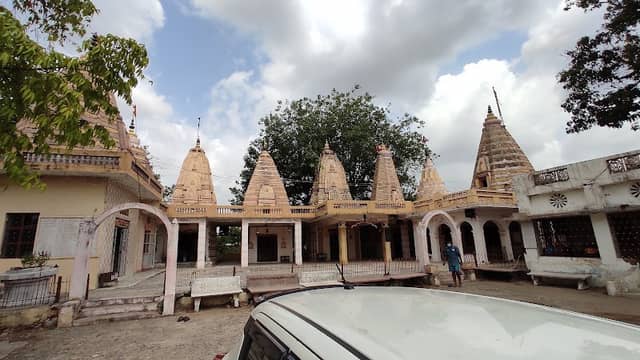 Vega Mandir - Image 1