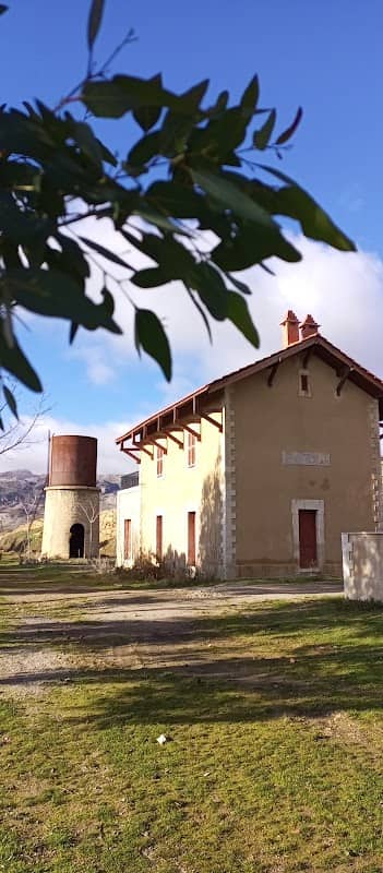 Mreijat Old Train Station محطة المريجات لسكك الحديد - Image 1
