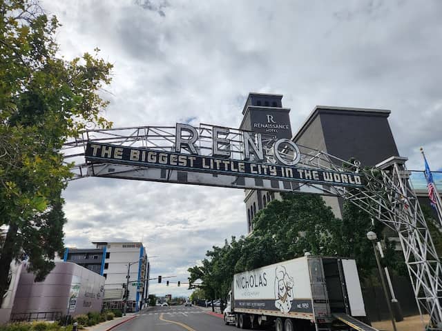 Old Reno Arch - Image 1