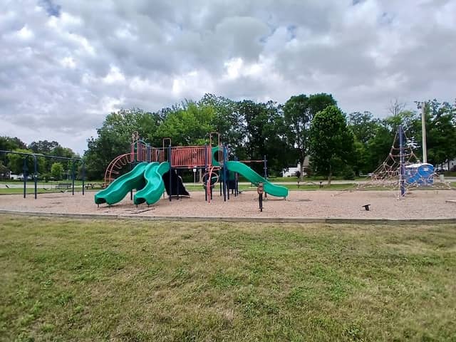 Blandin Beach Park - Image 1