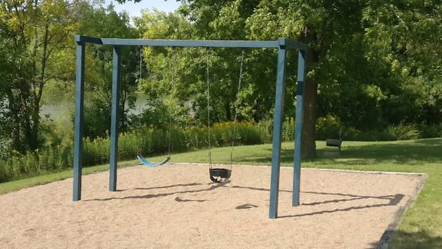 Holiday Lake Park - Image 2