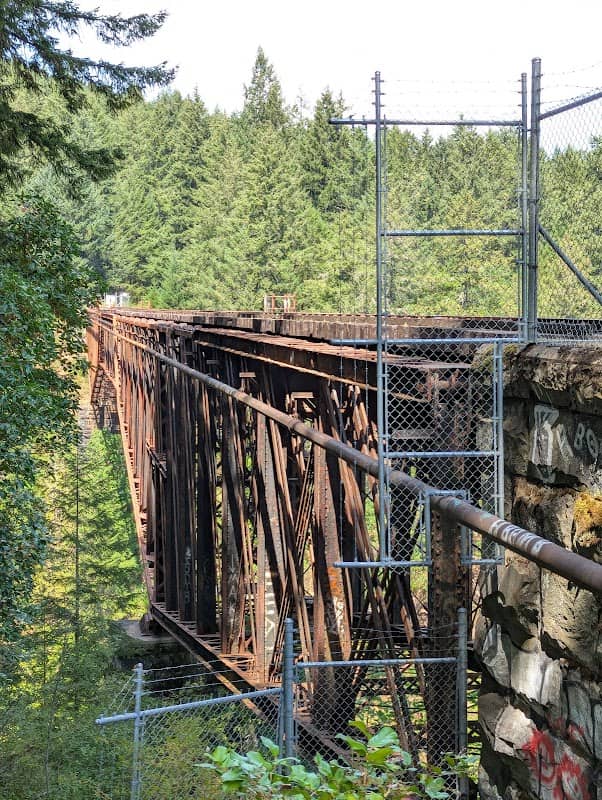Niagara Trestle Bridge - Image 1