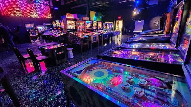 7s Pinballorama - Image 1