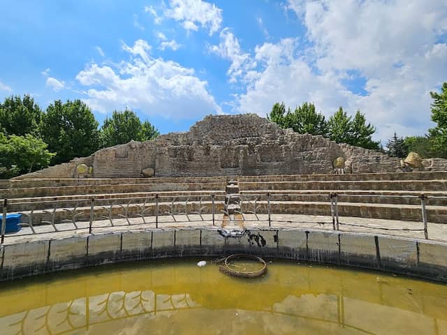 آبنمای مصنوعی | Artificial fountain - Image 1