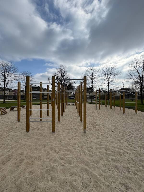 Calisthenics Laurapark - Image 1